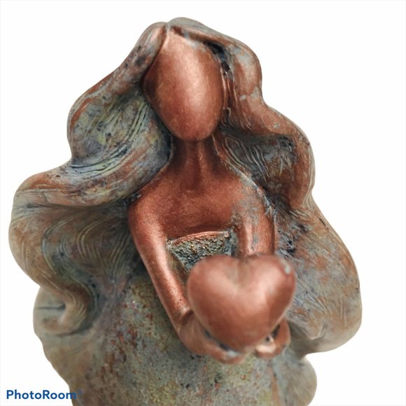 Faux Bronze/Patina Sculpture Lady with a Heart - Picture 4 of 6